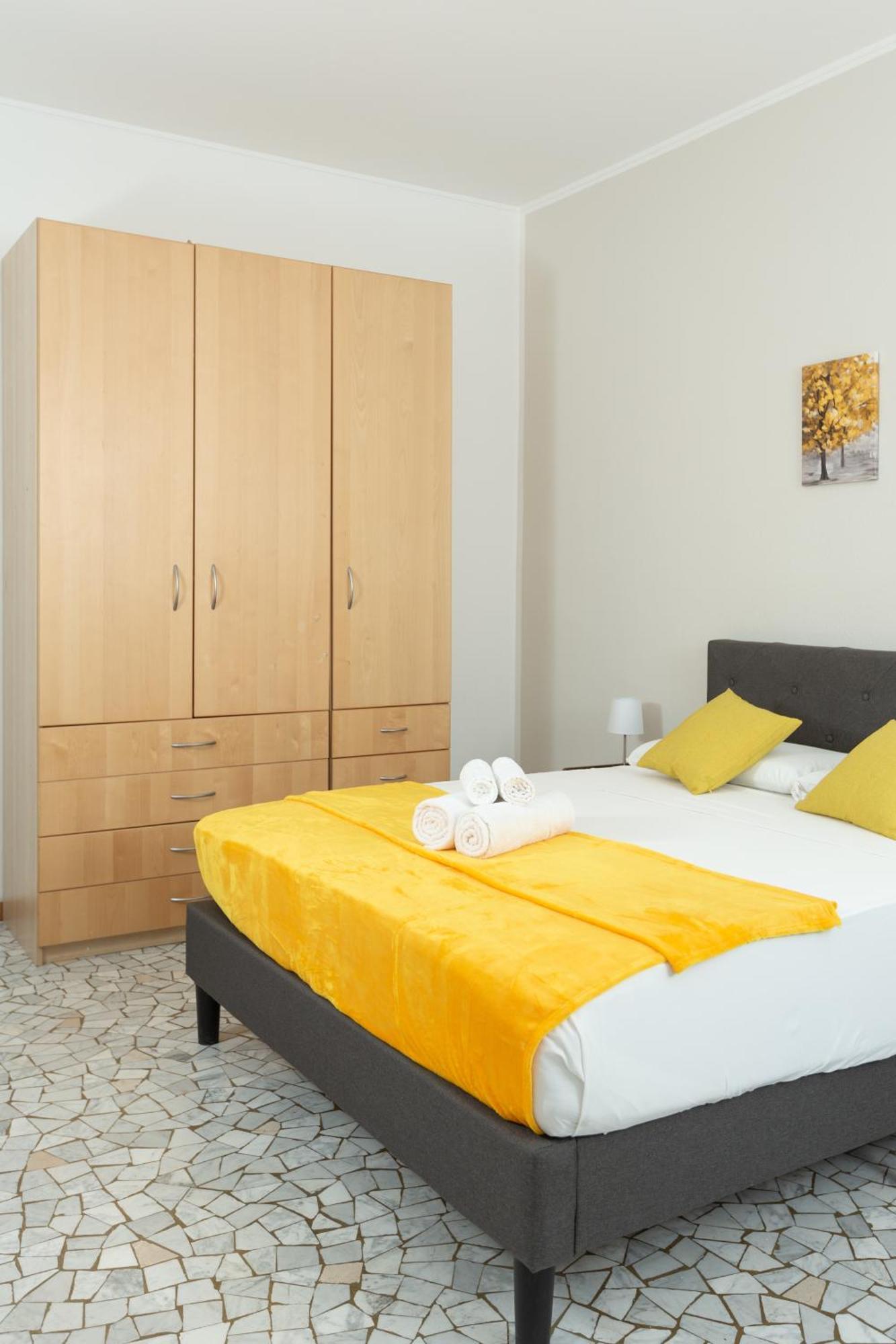 Bergamo 8 - Exclusive Apartment Милан Экстерьер фото